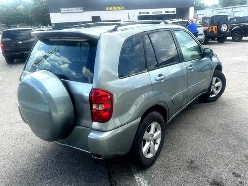 2005 Toyota RAV4 Base