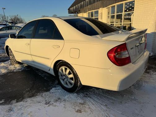 2002 Toyota Camry LE