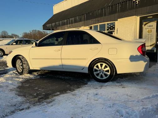 2002 Toyota Camry LE