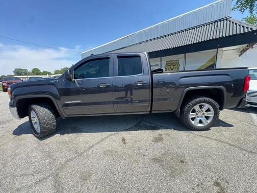 Gray 2015 GMC Sierra 1500 SLE