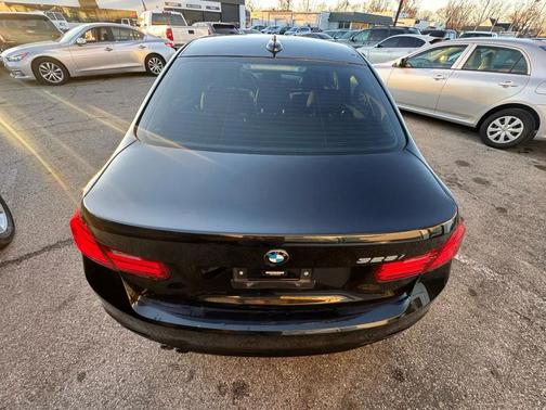 2013 BMW 328 328i Sedan