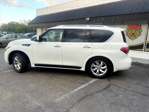 2012 INFINITI QX56 Base