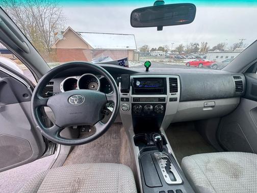 2003 Toyota 4Runner SR5