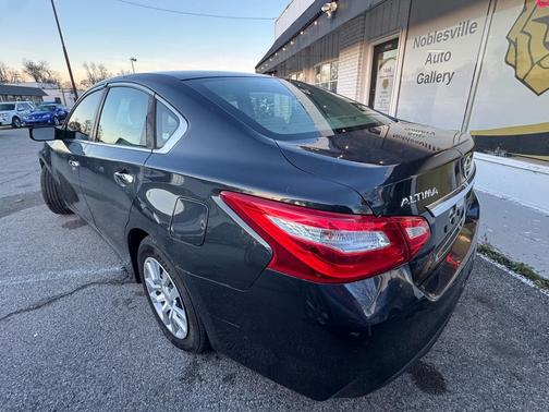 2016 Nissan Altima 2.5 SR