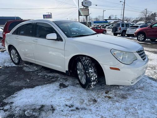 2010 Chrysler Sebring Base