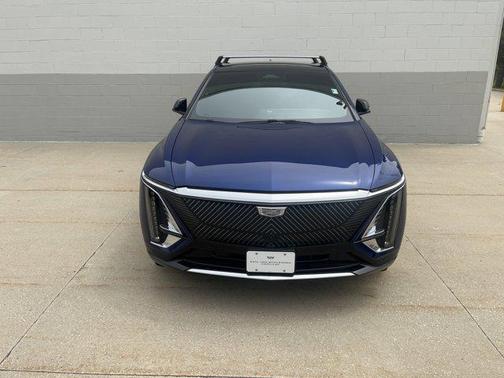 2024 Cadillac LYRIQ Luxury w/1SD
