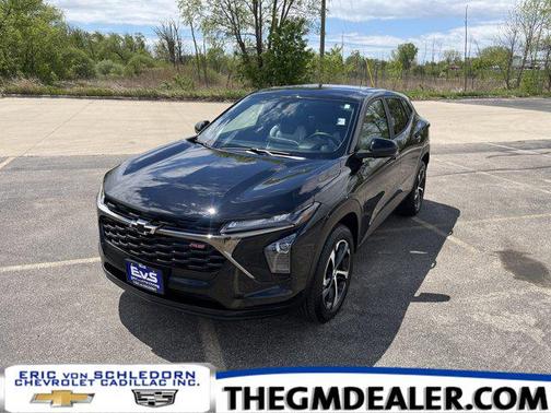 Mosaic Black Metallic 2026 Chevrolet Trax FWD 1RS