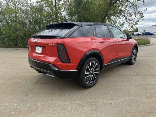 2025 Cadillac OPTIQ Sport 2 AWD