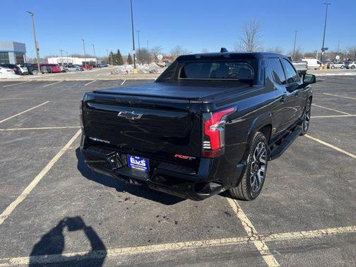 2025 Chevrolet Silverado EV RST