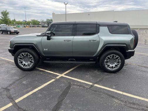 2024 GMC HUMMER EV SUV 3X