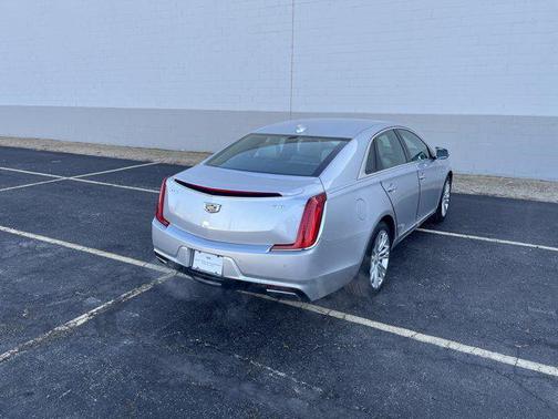 2018 Cadillac XTS Luxury