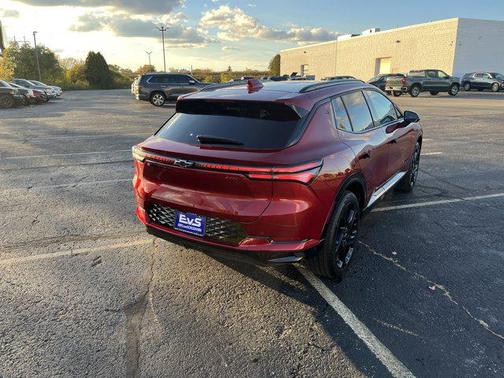 2025 Chevrolet Equinox EV RS