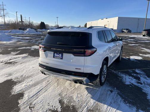 2025 GMC Acadia Denali