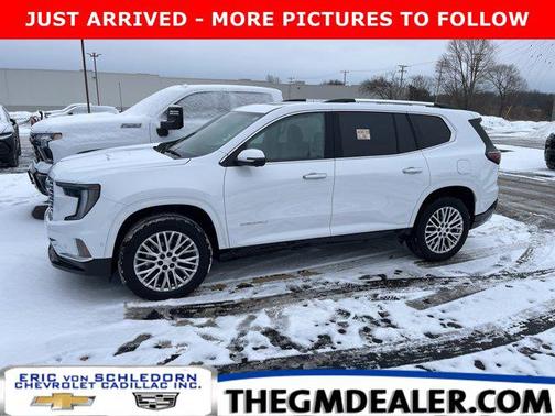 2025 GMC Acadia Denali