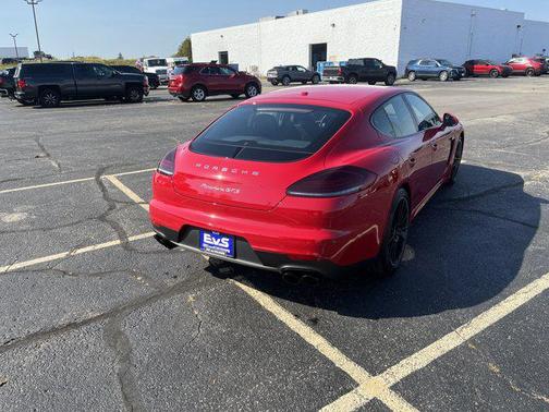 2016 Porsche Panamera GTS