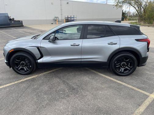 Sterling Gray Metallic 2025 Chevrolet Blazer L