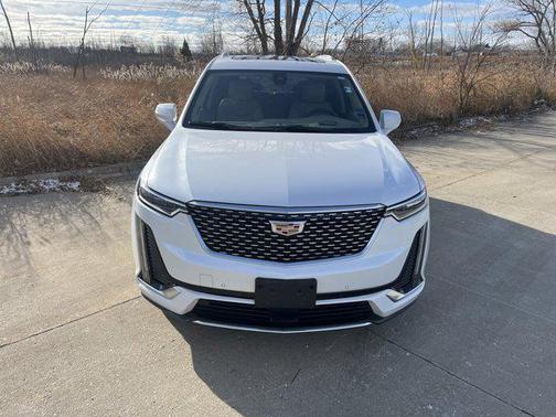 2024 Cadillac XT6 Premium Luxury AWD