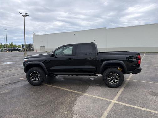 Black 2026 Chevrolet Colorado ZR2