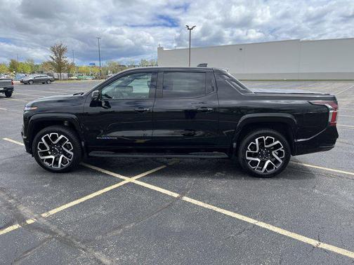 2024 Chevrolet Silverado EV First-Edition RST 4WD