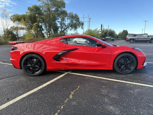 2026 Chevrolet Corvette Stingray w/2LT