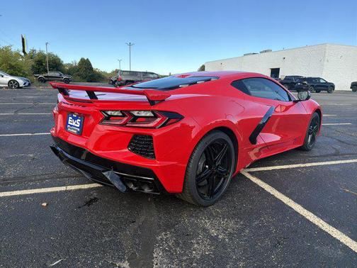 2026 Chevrolet Corvette Stingray w/2LT