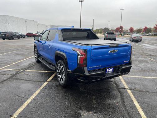 2025 Chevrolet Silverado EV RST
