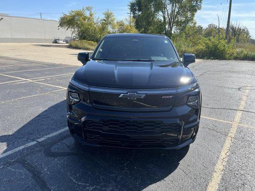 2025 Chevrolet Silverado EV RST