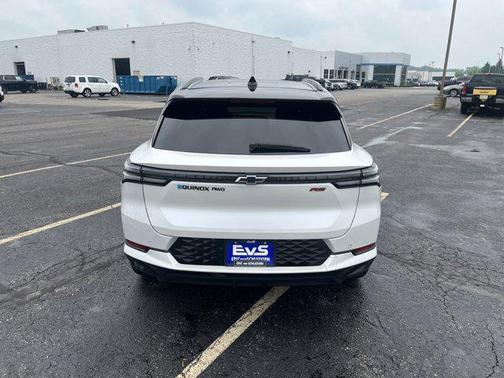 2024 Chevrolet Equinox EV RS