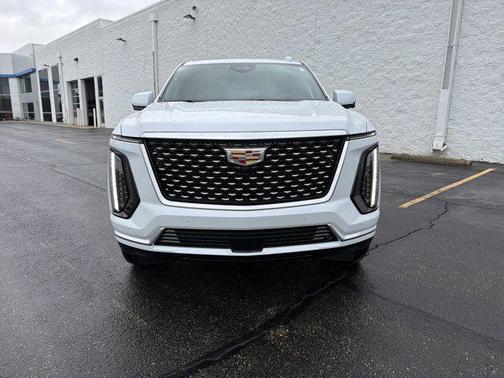 2026 Cadillac Escalade ESV Luxury