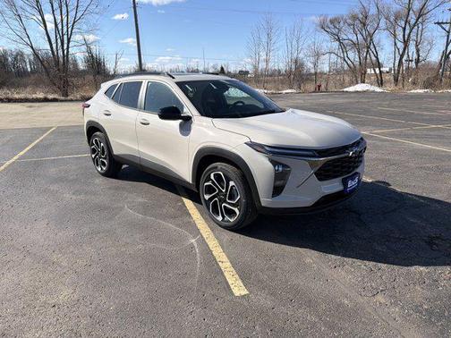 White Sands 2026 Chevrolet Trax FWD 2RS