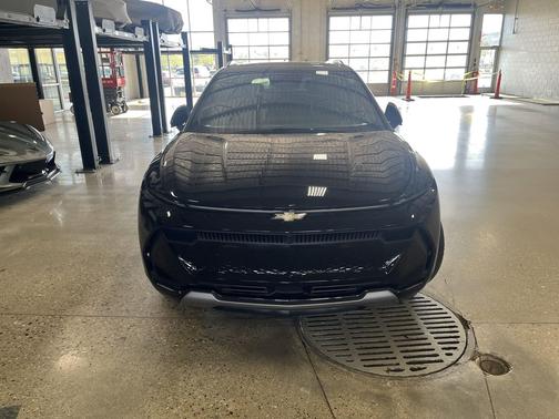 Black 2025 Chevrolet Equinox EV LT