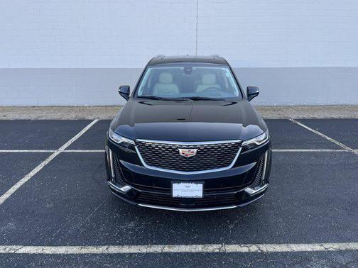 2024 Cadillac XT6 Premium Luxury FWD