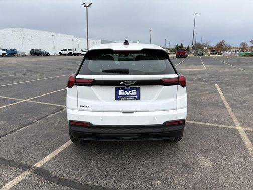 Summit White 2027 Chevrolet Bolt LT FWD