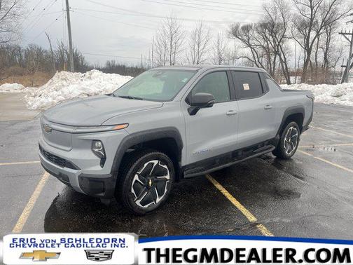 2025 Chevrolet Silverado EV LT
