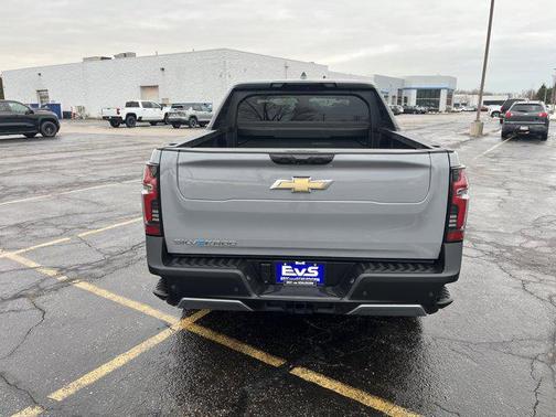 2025 Chevrolet Silverado EV LT