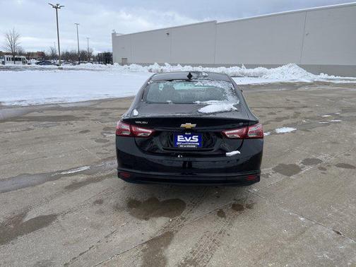 2023 Chevrolet Malibu FWD 2LT