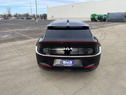 2022 Kia EV6 Wind