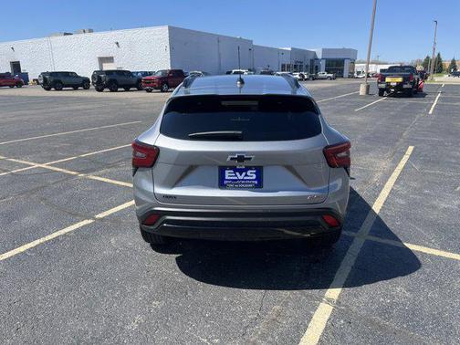 2025 Chevrolet Trax FWD 2RS