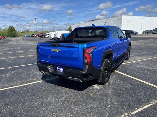 2025 Chevrolet Silverado EV LT