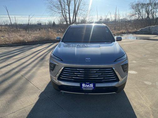 2025 Buick Enclave Preferred FWD