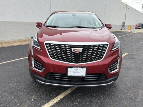 2026 Cadillac XT5 Premium Luxury
