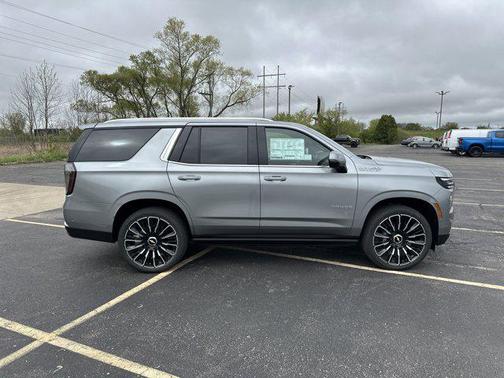 2025 Chevrolet Tahoe 4WD High Country
