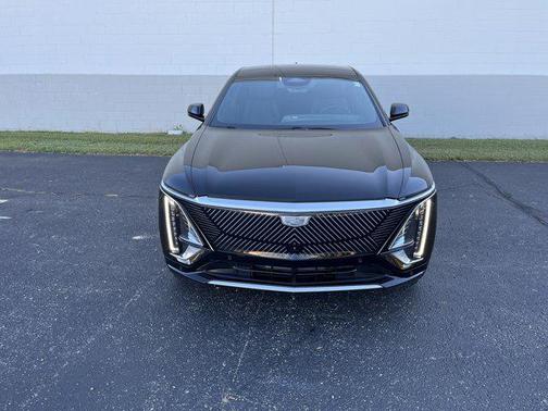 2024 Cadillac LYRIQ V