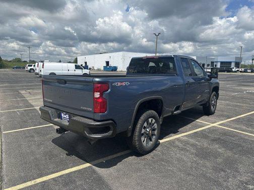 2025 Chevrolet Silverado 2500 Custom