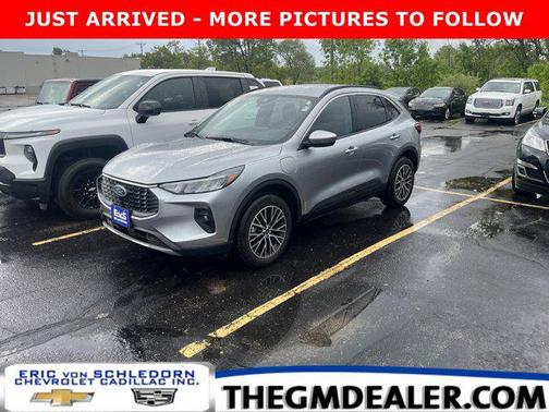 2023 Ford Escape PHEV SE