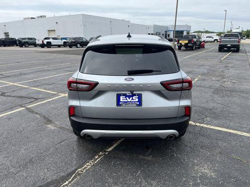 2023 Ford Escape PHEV SE