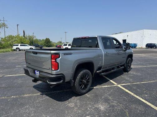 2025 Chevrolet Silverado 3500 LT