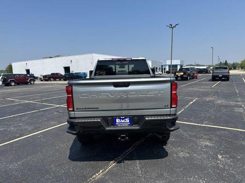 2025 Chevrolet Silverado 3500 LT