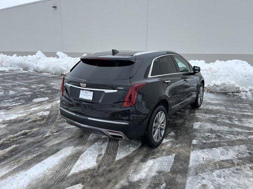 2025 Cadillac XT5 Premium Luxury
