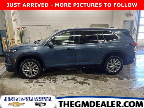 2025 Buick Enclave Preferred FWD